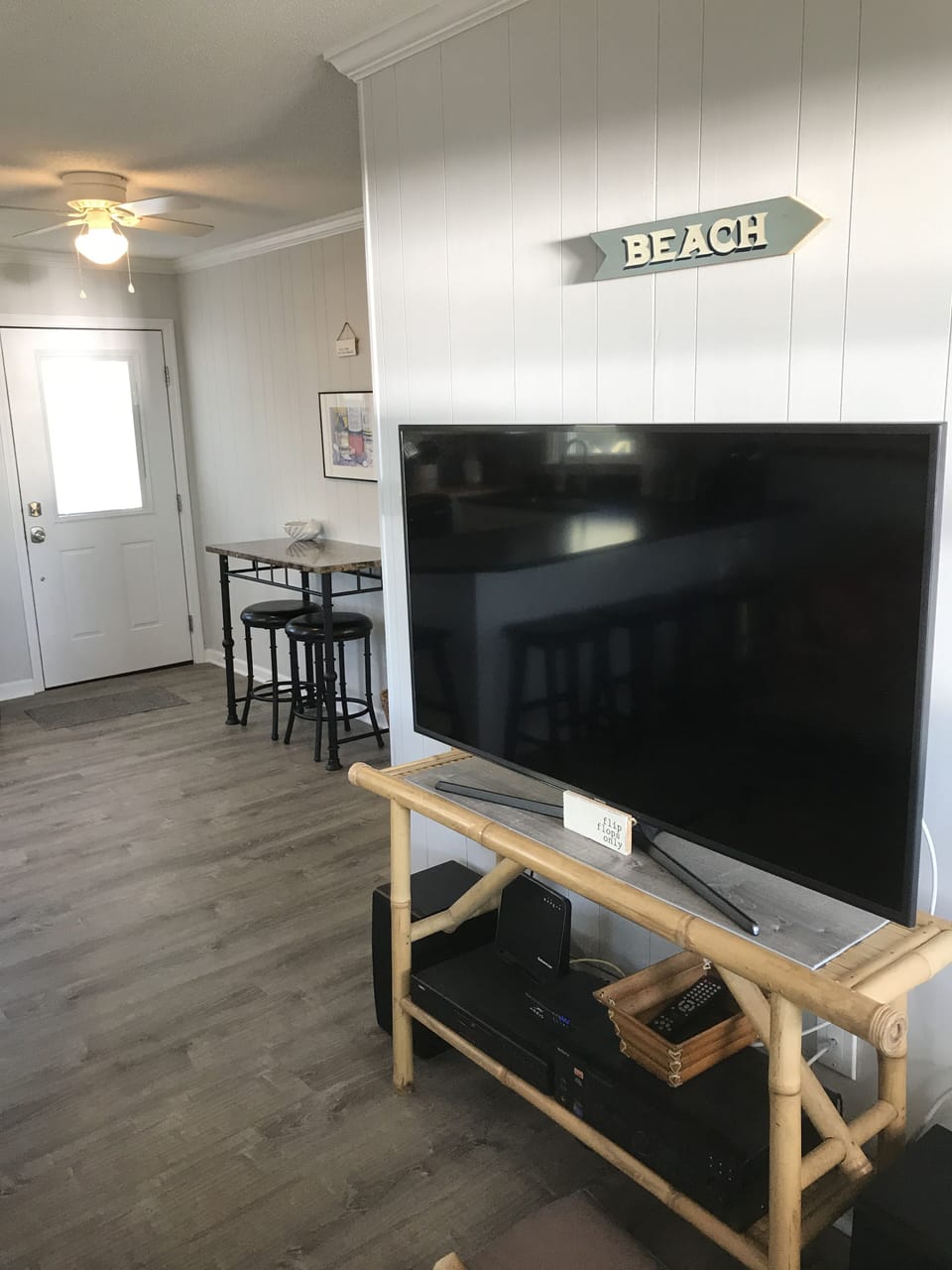 65" HD TV