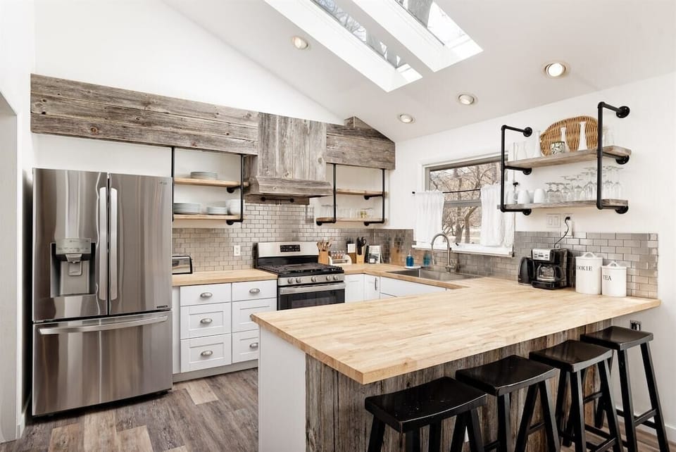 Newly remodeled kitchen with brand new appliances
