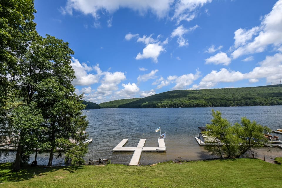 Dock
