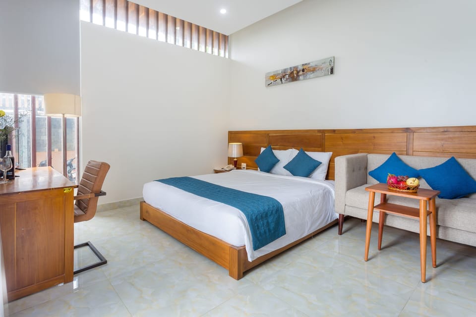 Deluxe Double Room-Garden View