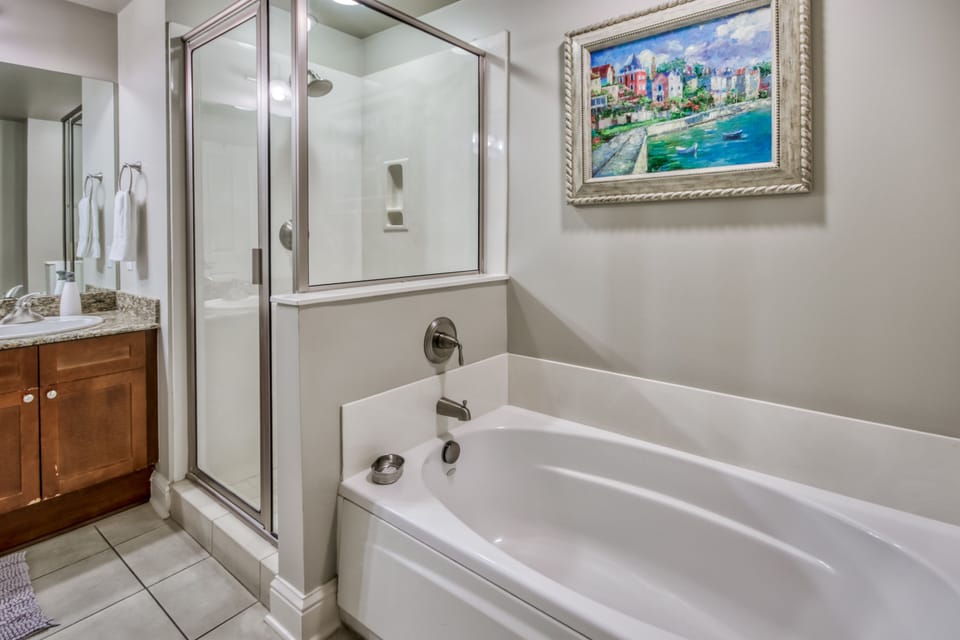 Primary bath