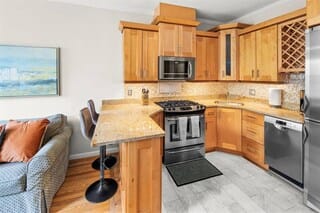 Well equipped kitchen