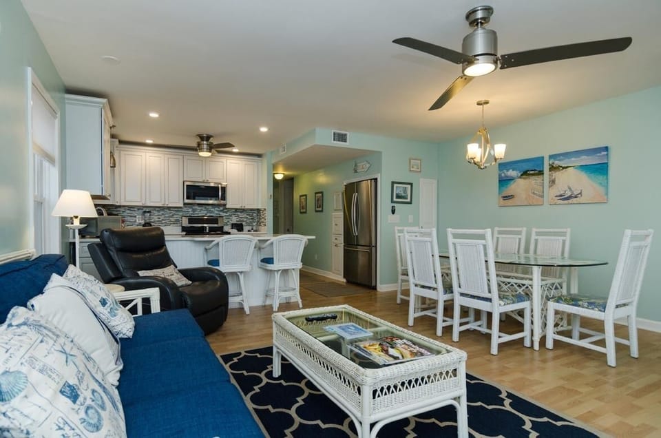 Open concept living, dining, kitchen