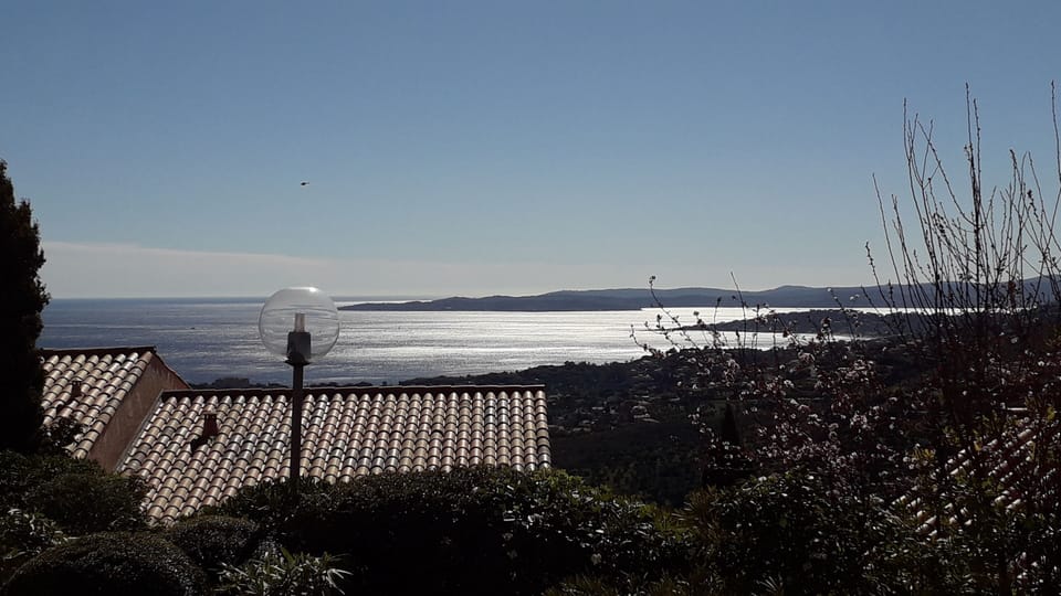 T3 with magnificent golf view of St Tropez Apartment in Sainte-Maxime
