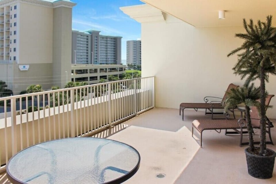 Balcony 1 Part 1