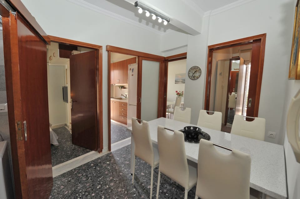 DINING AREA-HALL