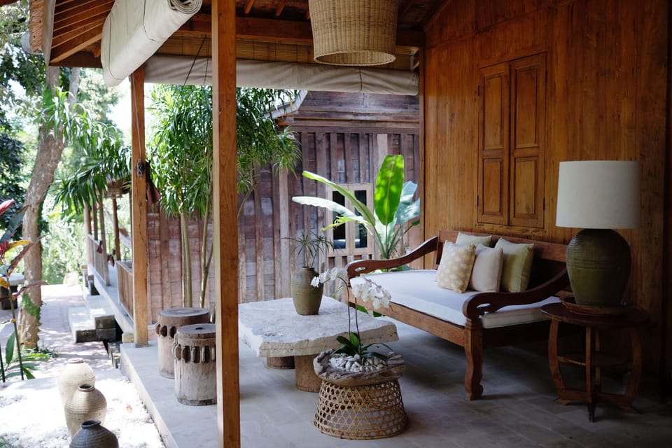 Eco-Friendly Joglo House Canggu Resort