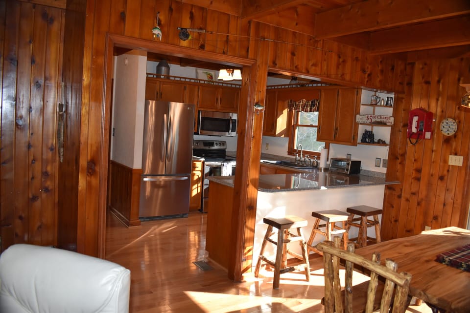 Updated fully well appointed kitchen.