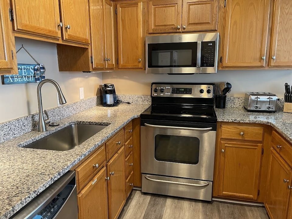 Fully equipped kitchen