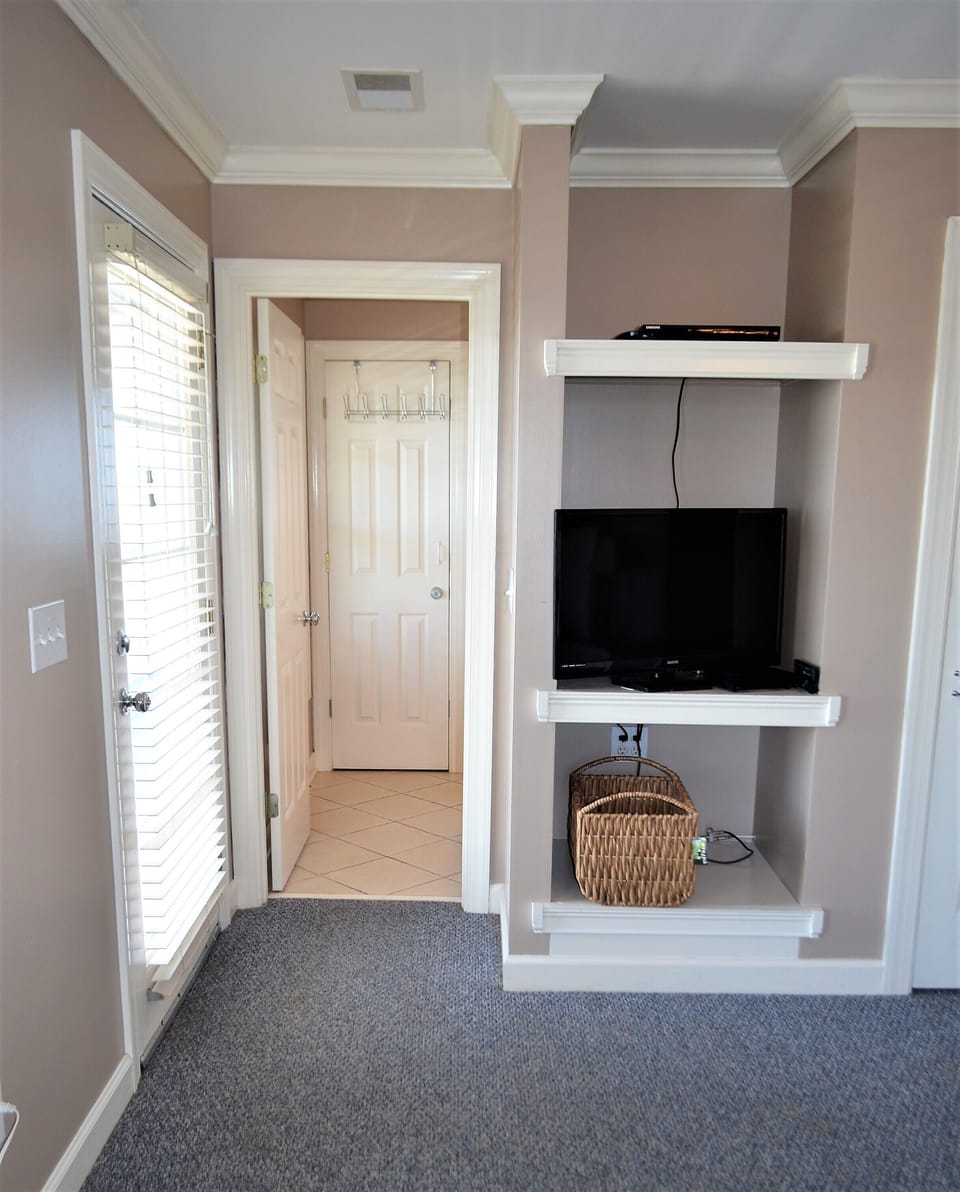 Bedroom 2 has a Flat Screen TV & Private Bathroom