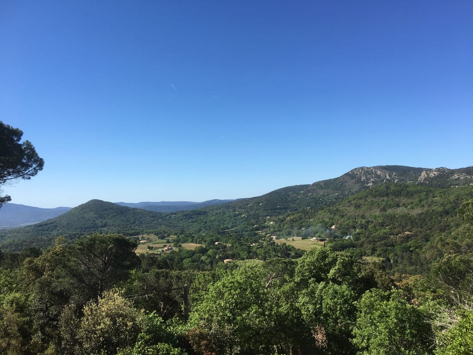 View of the St Clement valley with vineyards
