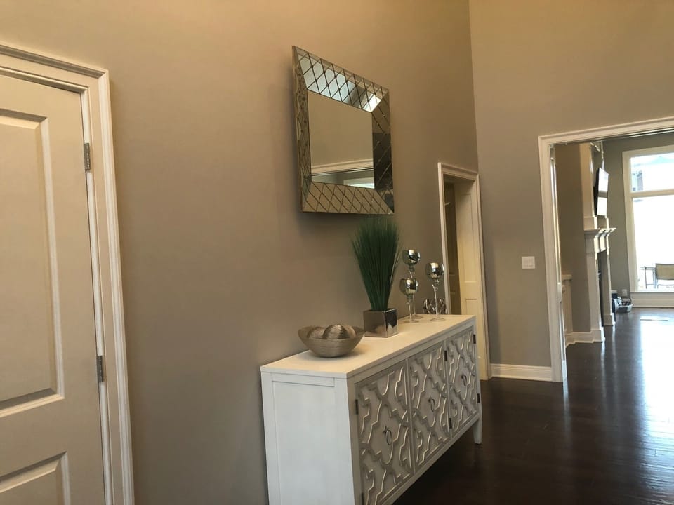 entry way
