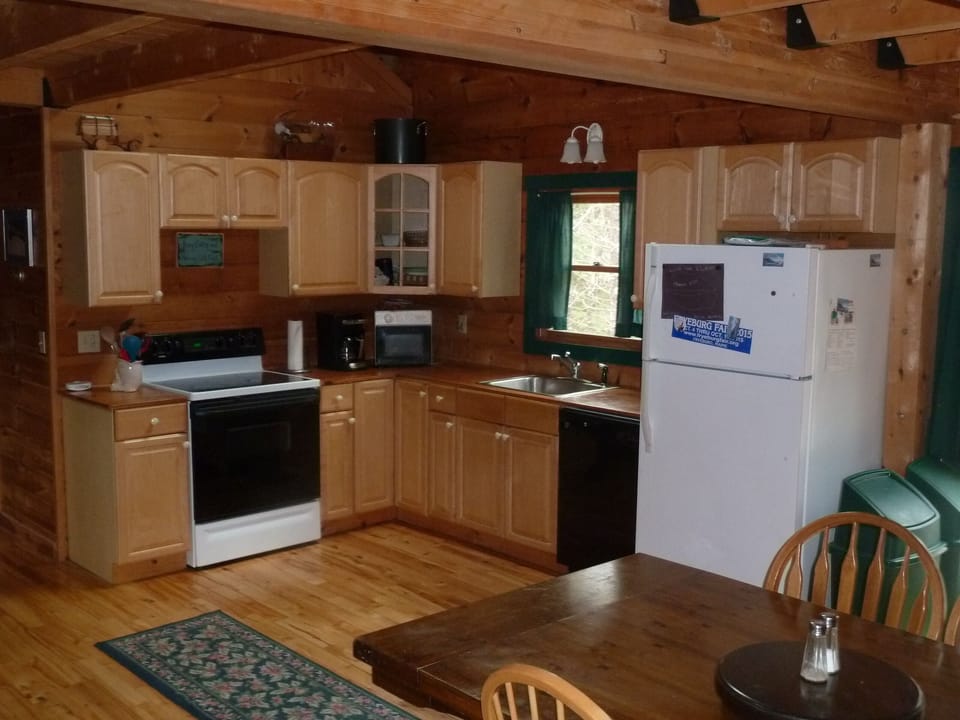 Furnished Kitchen