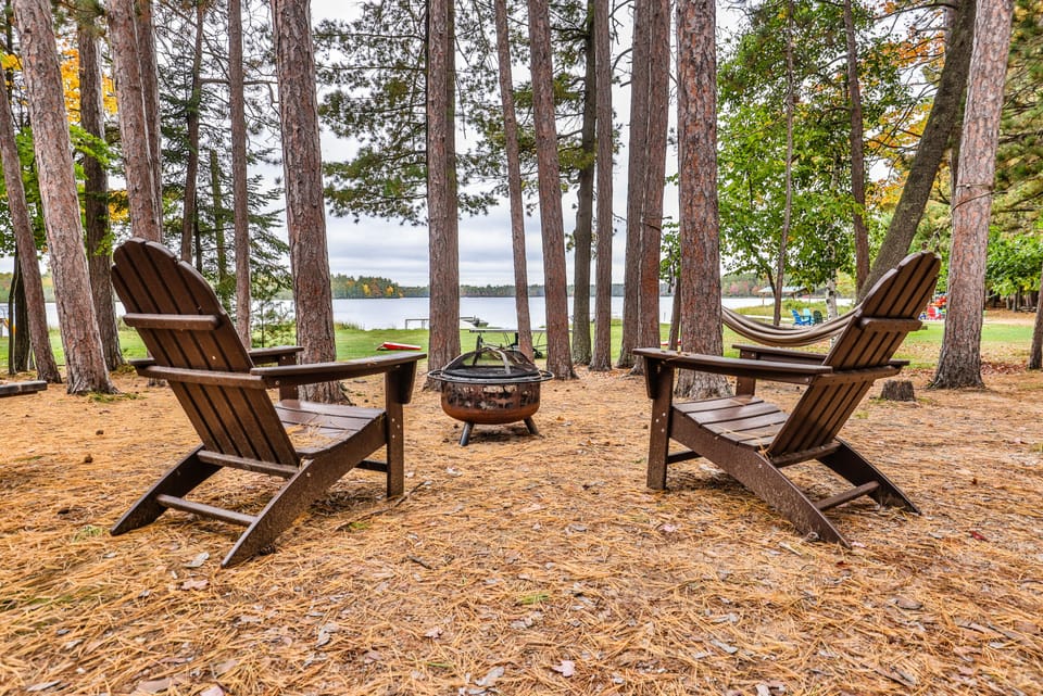 Enjoy a private fire lakeside! 