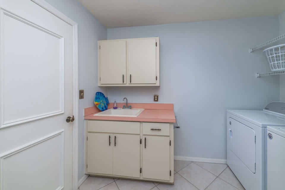 Brand new washer & dryer as of April 2019 and a great place to change out of wet swimsuits and sandy shoes
