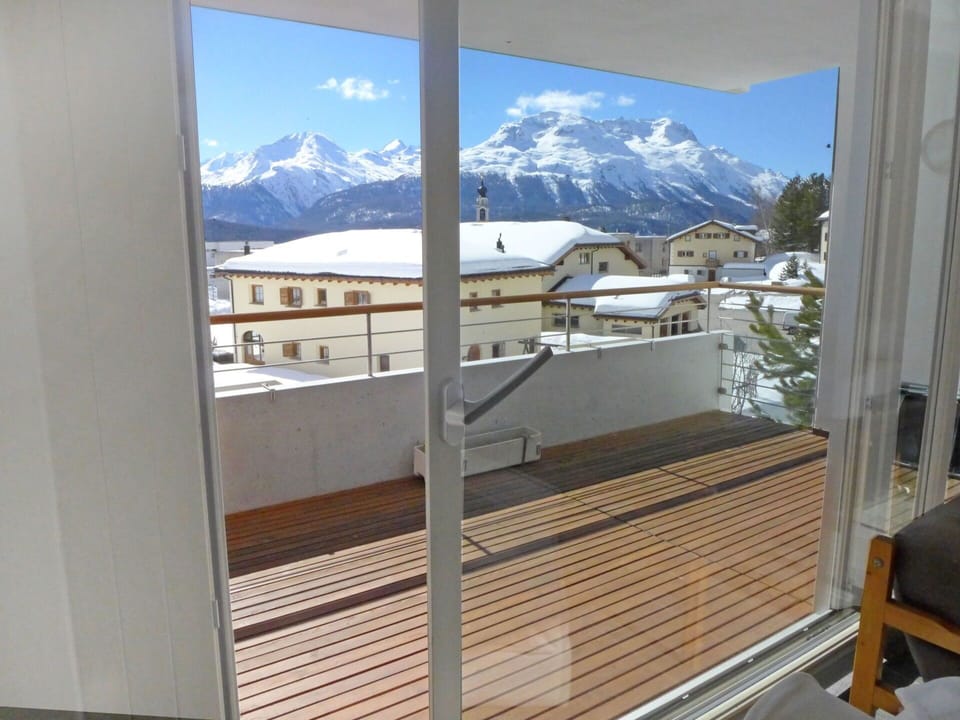 Property, Room, Window, Real Estate, House, Glass, Interior Design, Building, Daylighting, Window Treatment