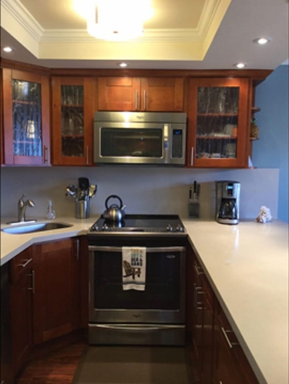 1011 - Kitchen