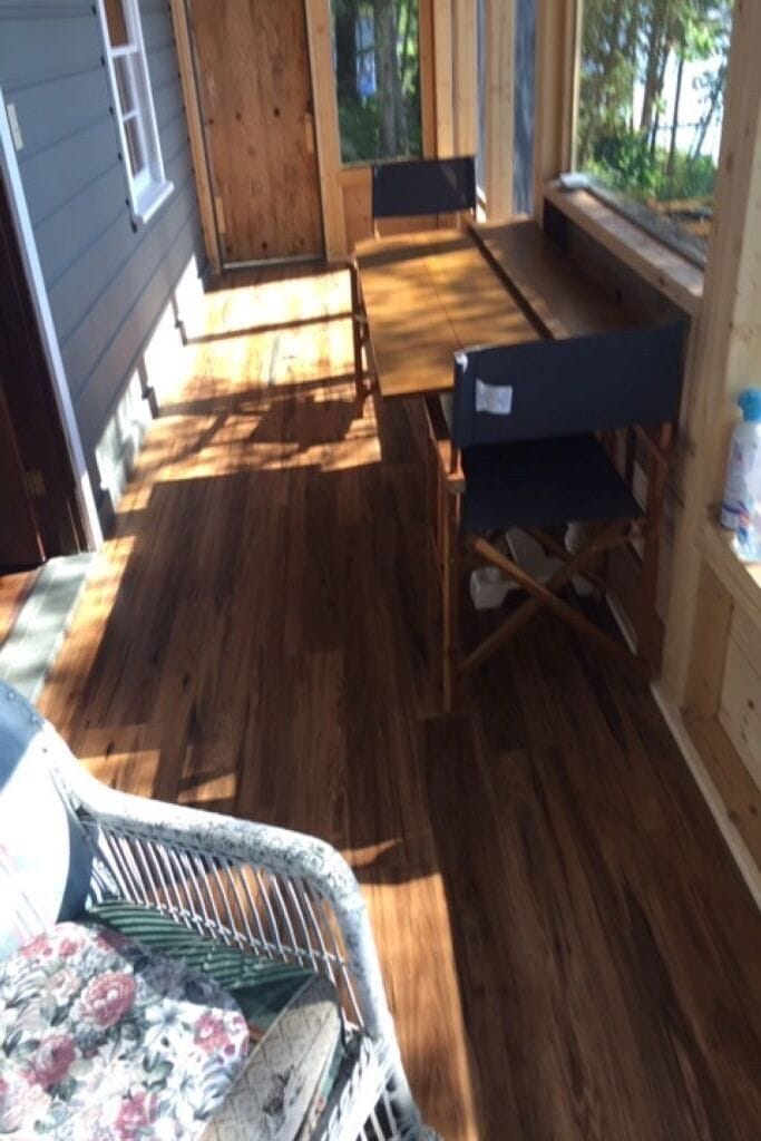 front porch

