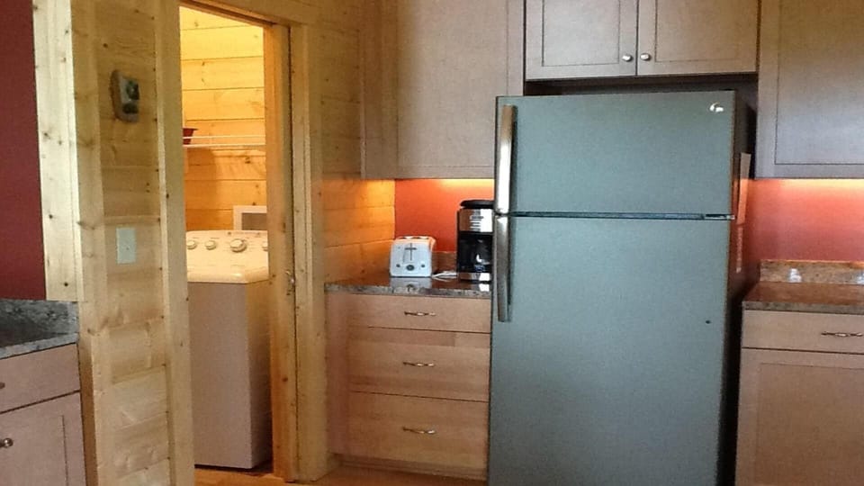 Kitchen and Laundry