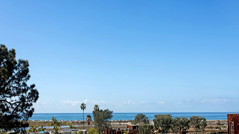 Beach/ocean view