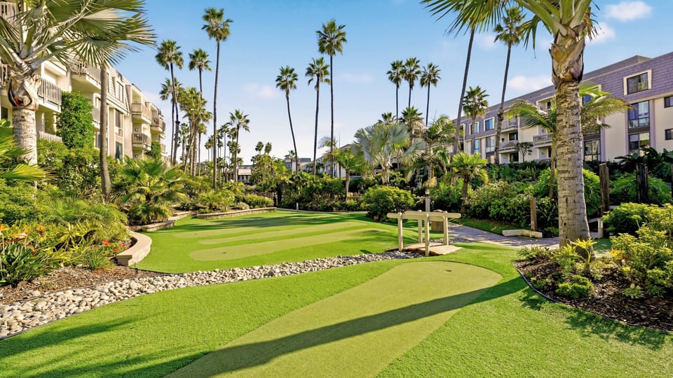 The putting area is newly refurbished -Fall 2020