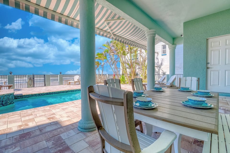 Great Awning, new pool pavers and pool finish! - Ahhh....Heated Pool/Spa and Direct Beach Views!