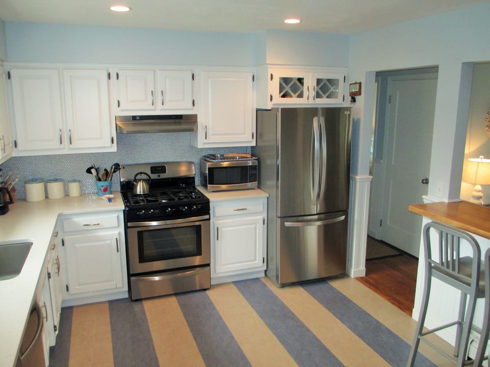 New Kitchen with all new appliances 
