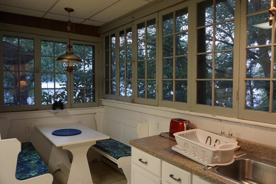 We spend many hours at this breakfast nook, overlooking the lake