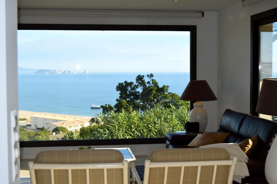 Villa with sea views.Internet.Parquing.10 people-BEGUR-COSTA BRAVA-SA PUNTA CB