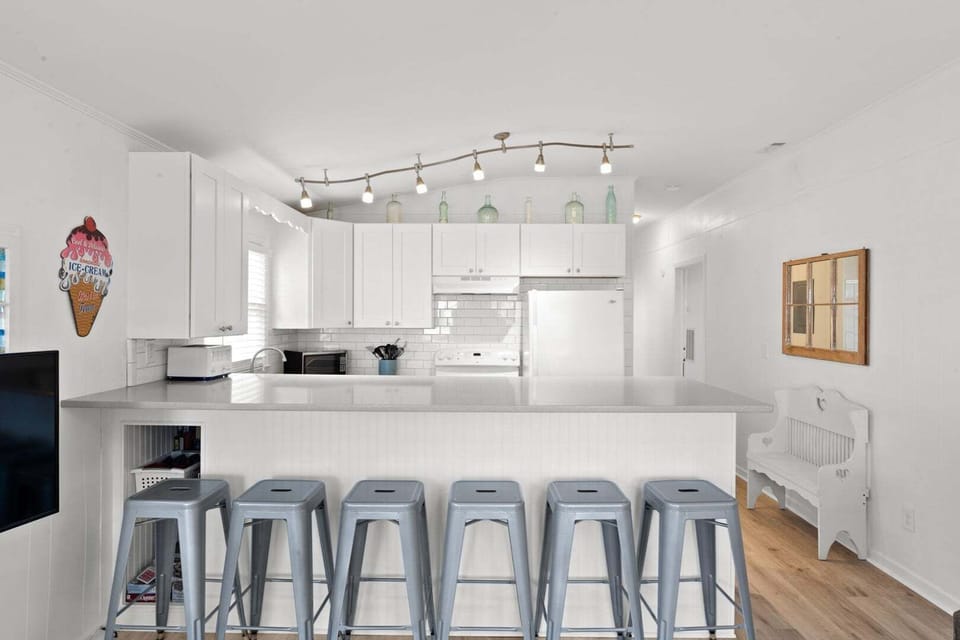 Kitchen - Side A