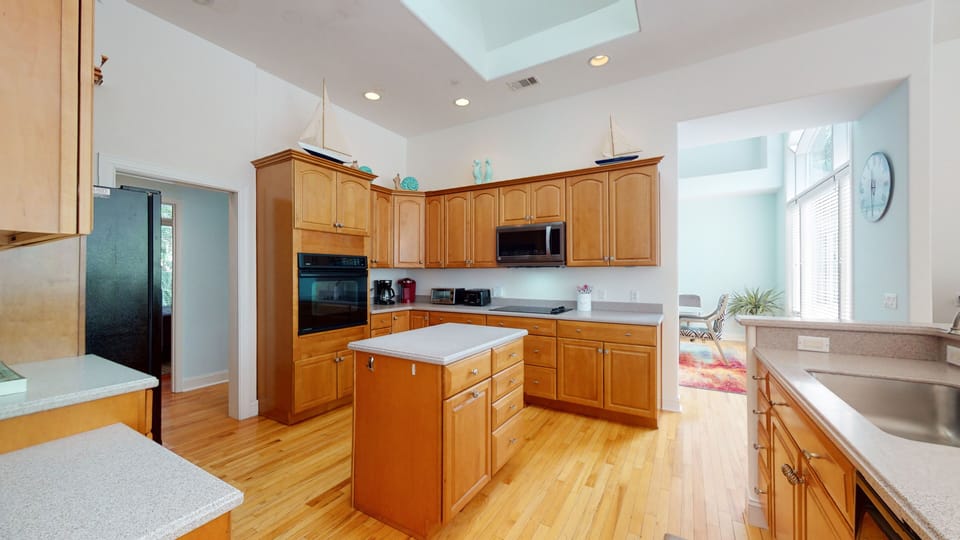 Kitchen 2