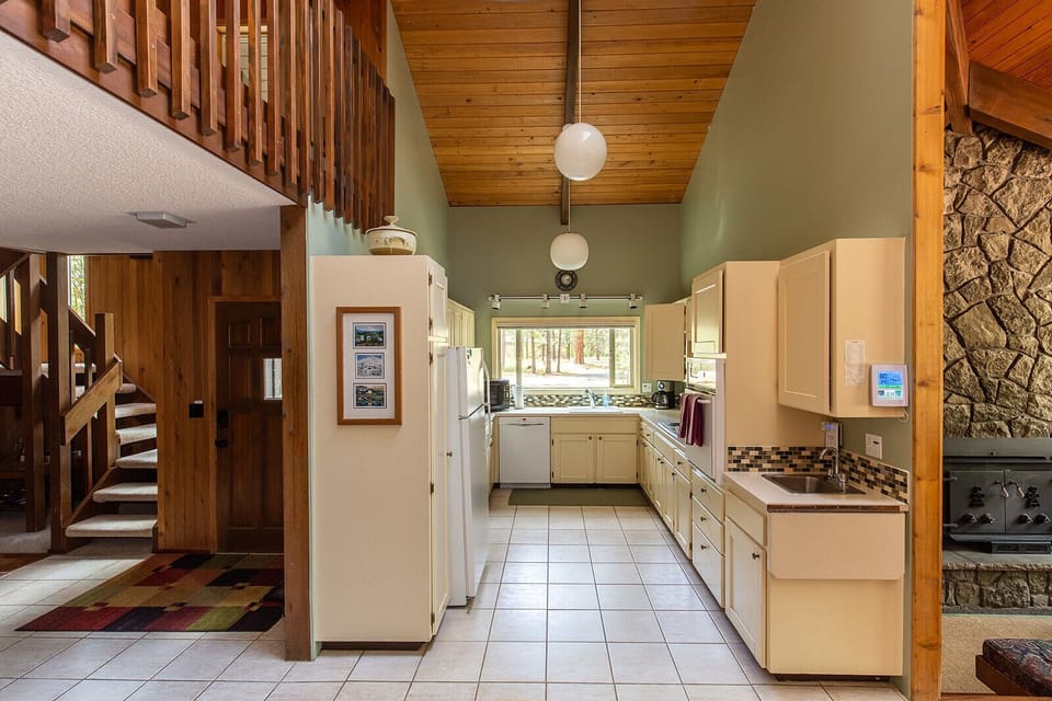 open kitchen with room to cook