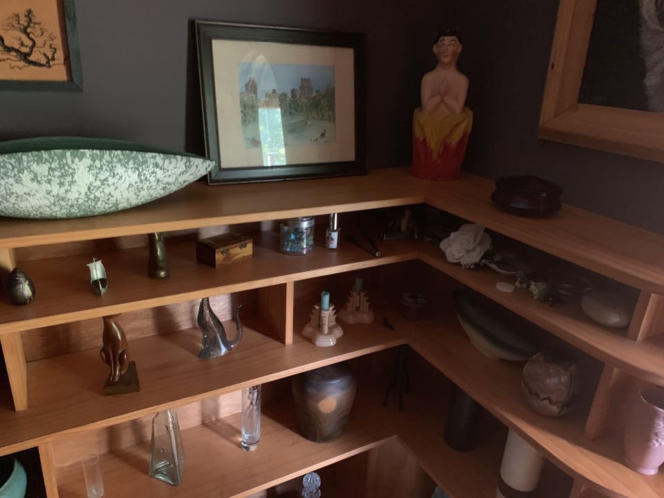 built in shelving in BR3