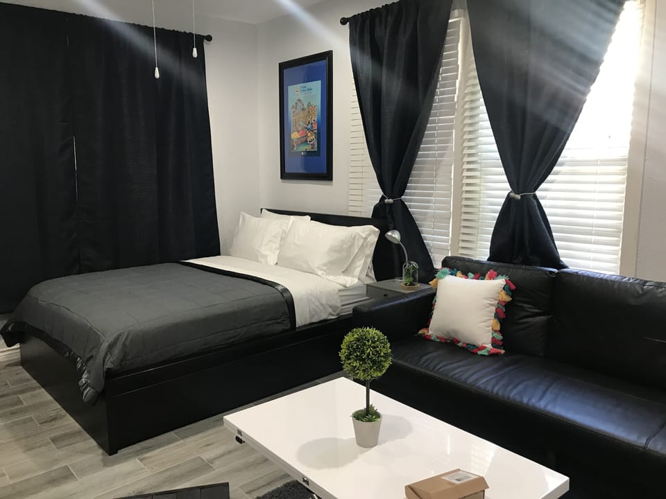 Queen size bed