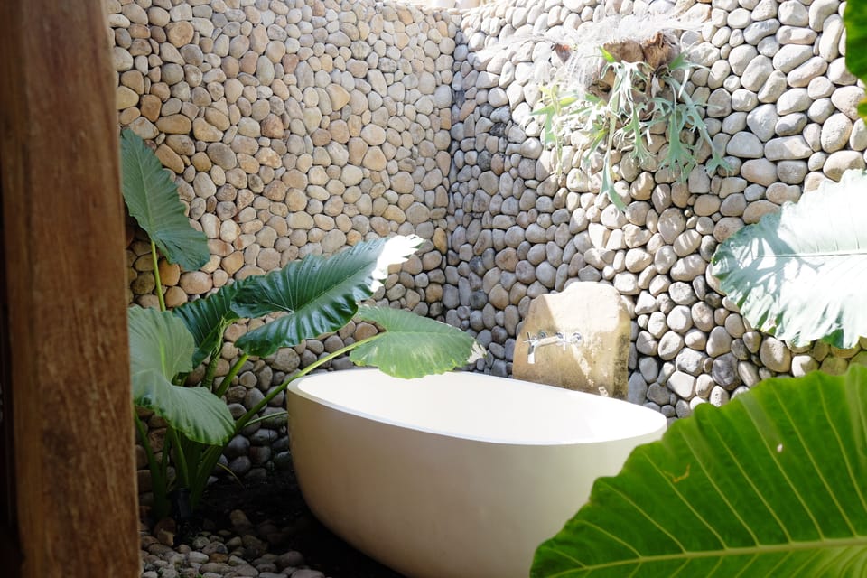 Modern Wooden House in Canggu Resort