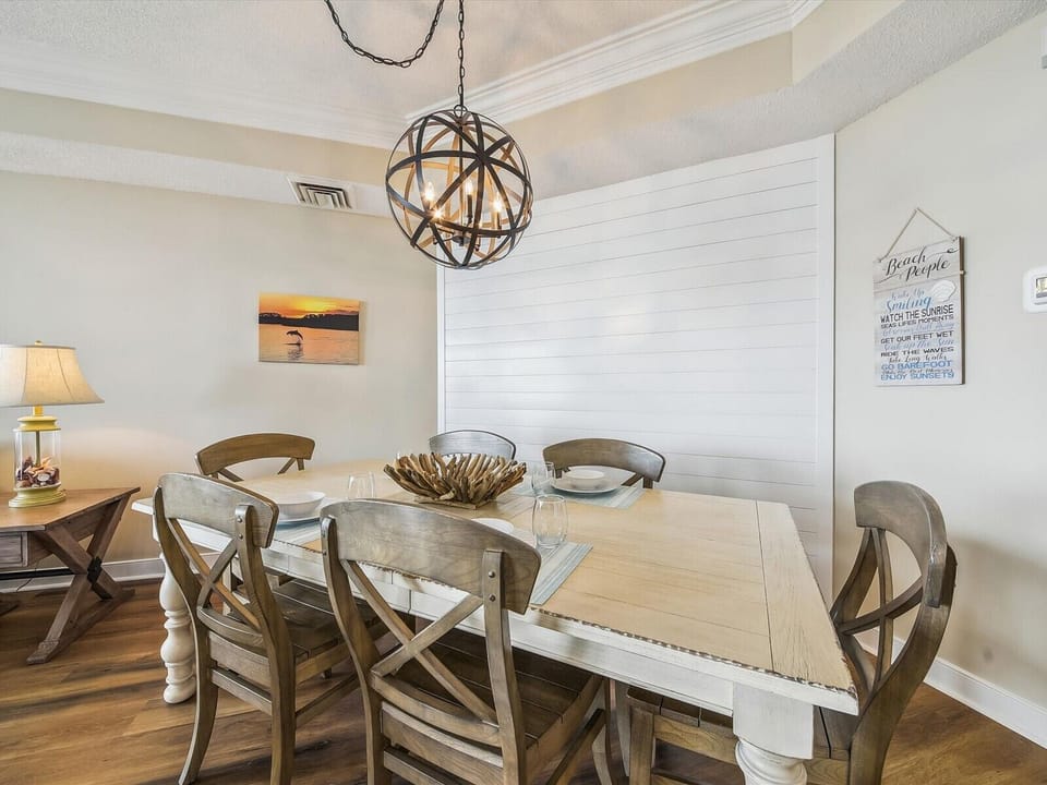 Dining Area with Seating for Six at 2502 SeaCrest