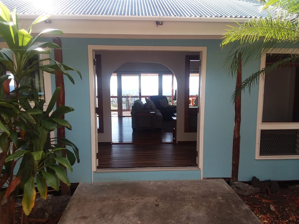 Entrance into Center Pod/Main Entrance