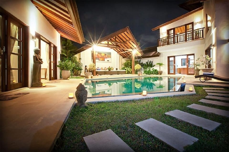 live in paradise, villa seminyak, bali villa, holiday villa, villa rental, private villa, airbnb, villa homeaway (1)