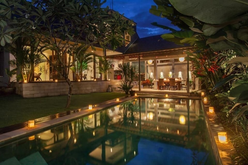 3 BR LEEANG Pool Villa Seminyak