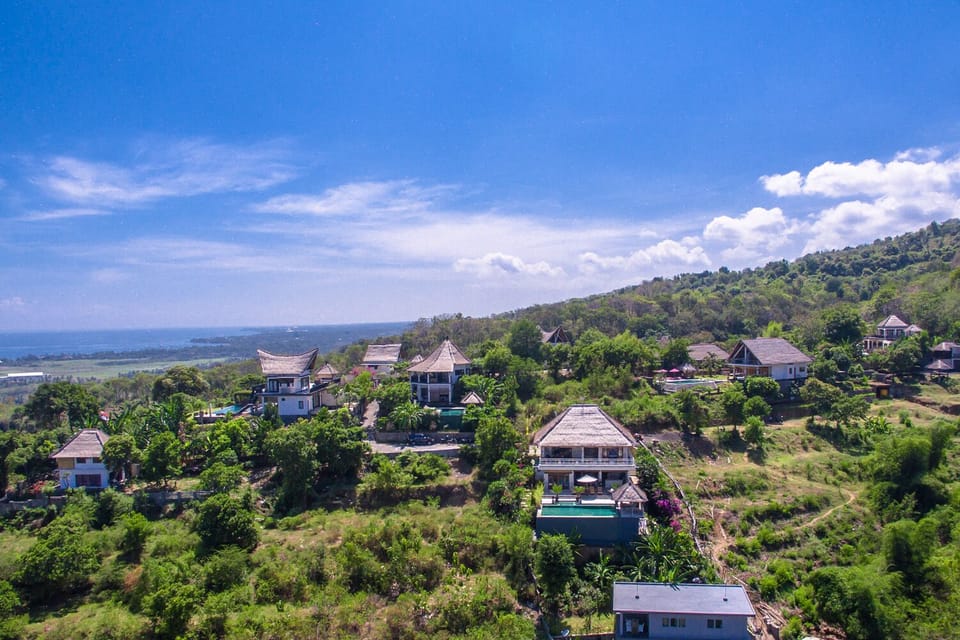 3 Bedroom Paradise With Amazing Views!