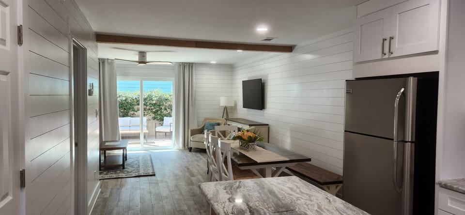 Living and dining room area