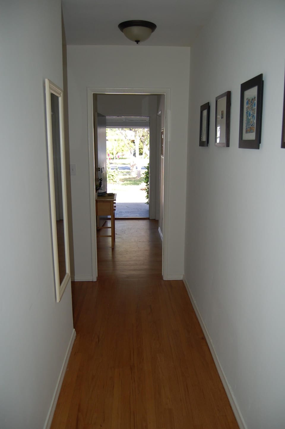 Pretty entranceway. Newly treated hardwood floors.