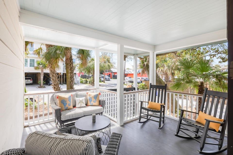 Second Porch space off Dining Room