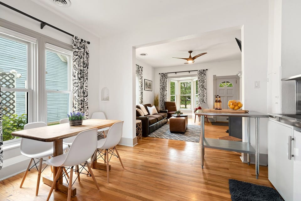 Dining Area and Kitchenette