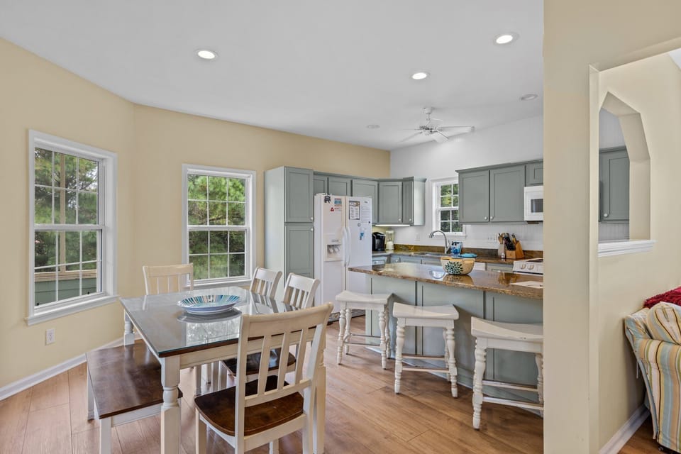Kitchen/Dining