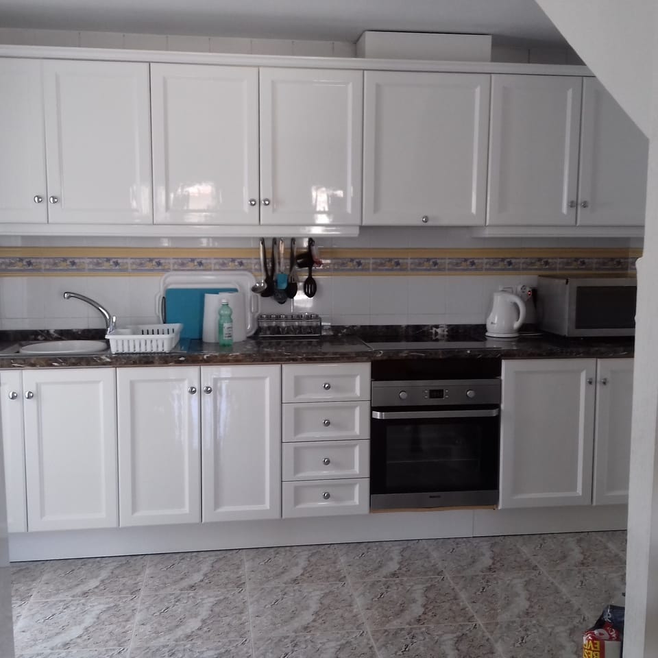 Kitchen 2