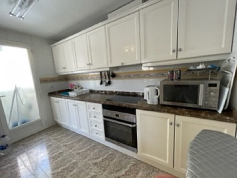 Kitchen 1