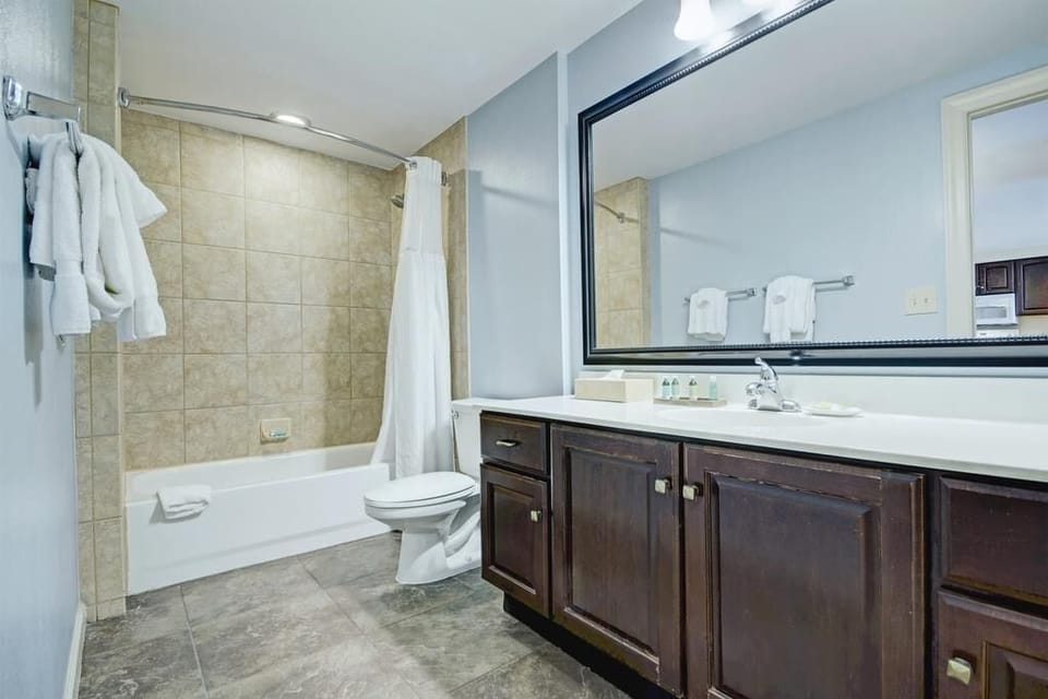 2 Bedroom Lockoff