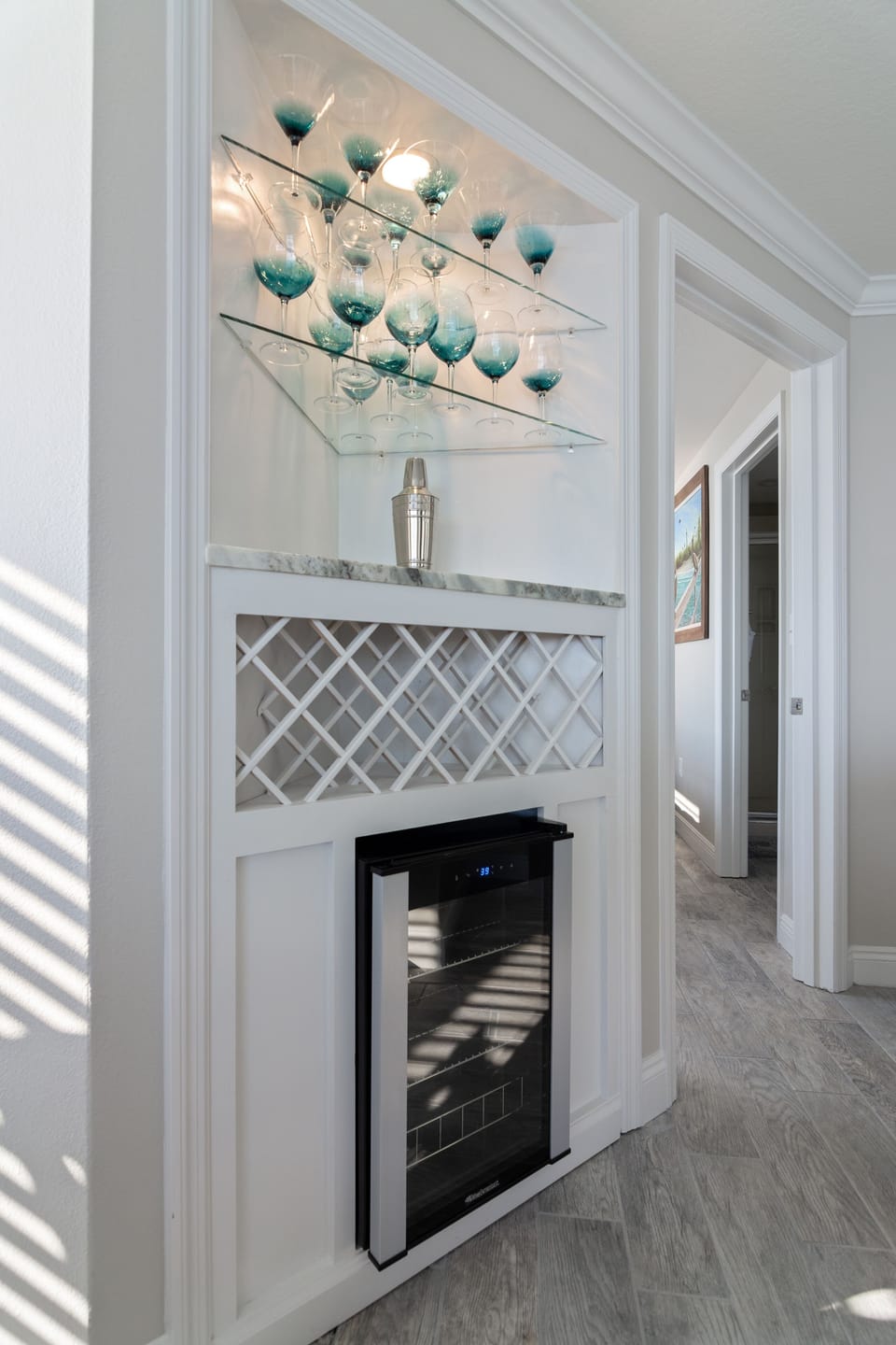 Mini Bar