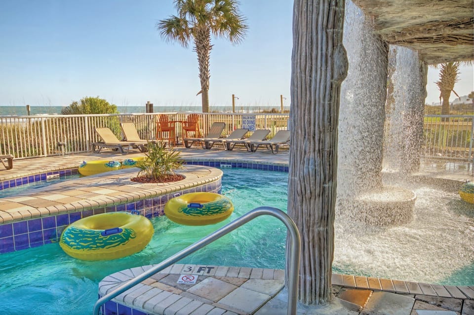 Two Bedroom Deluxe Boulevard